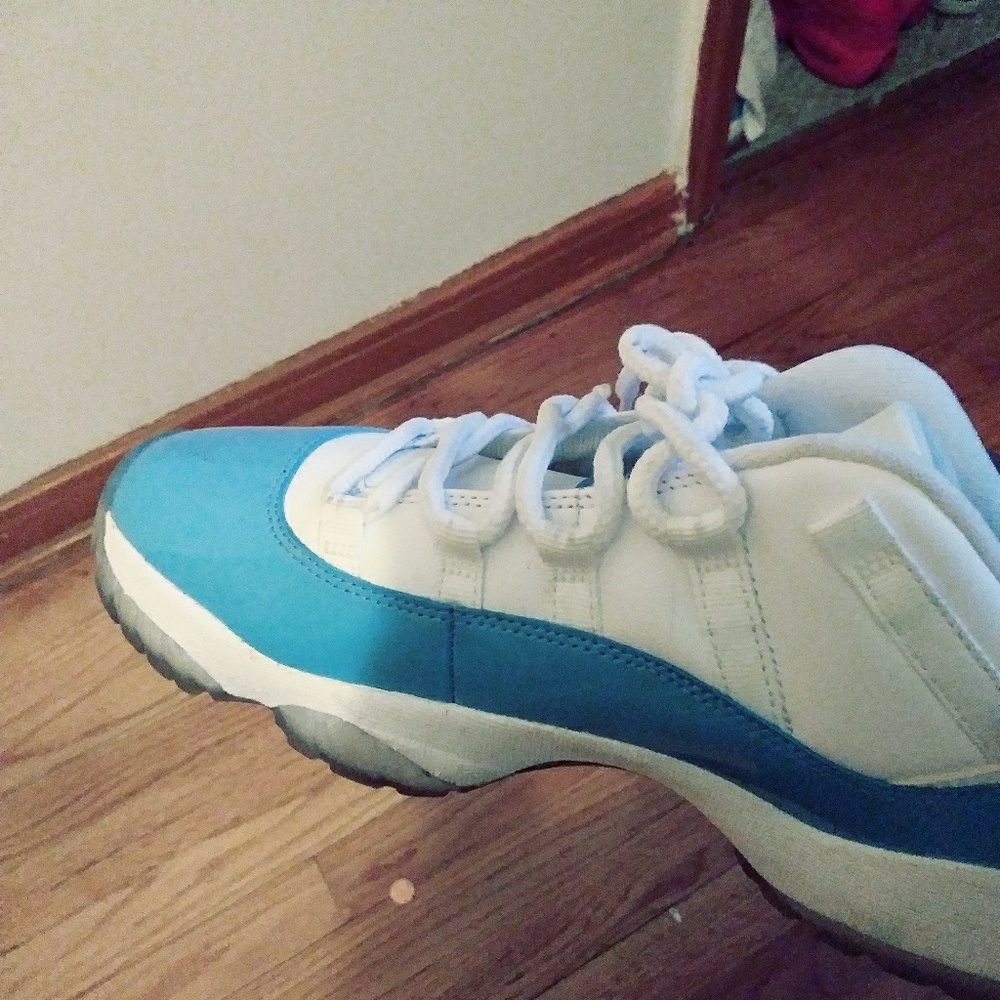 Jordan 11s